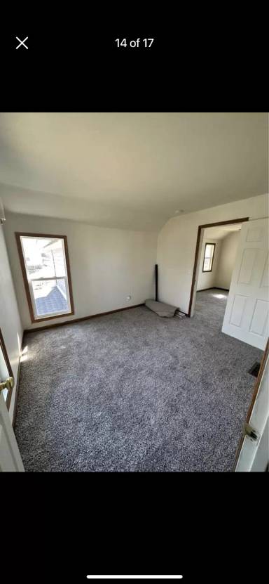 Main picture of 661 15th Ave SW