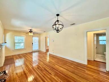 Main picture of 1215 E Mohawk Ave