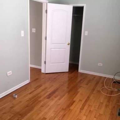 Main picture of 8616 S Exchange Ave