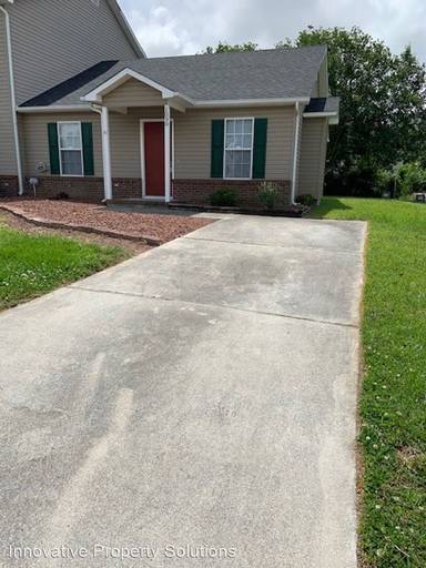 Main picture of 1076 W Pueblo Dr