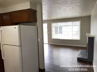 Main picture of 1277 Clearview Ave NE
