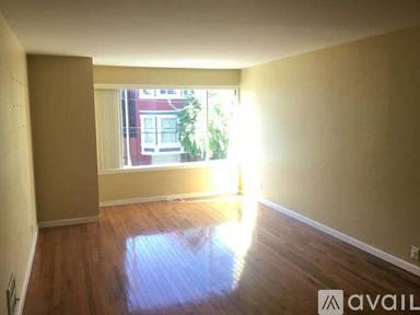 Main picture of 25 Sharon St