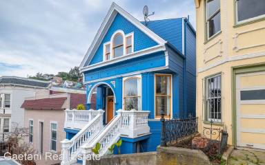Main picture of 227A Winfield St