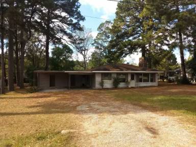 Main picture of 125 Fairlane Dr