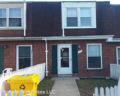 Main picture of Midway Condominiums