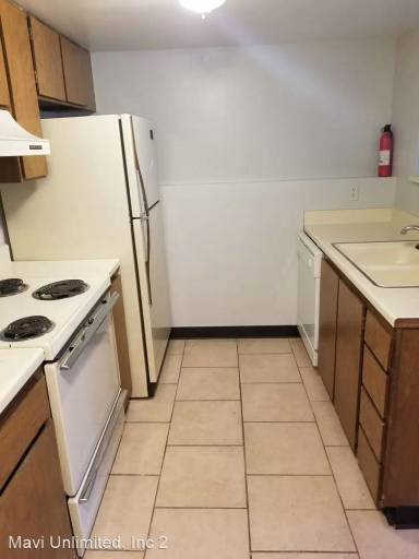 Main picture of 3100 S Federal Blvd