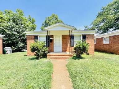 Main picture of 4523 Wildwood Ave