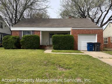 Main picture of 1144 S Vandalia Ave