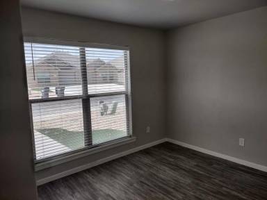 Main picture of 2120 N Avenue J