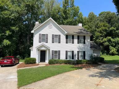 Main picture of 805 Selwyn Place Rd