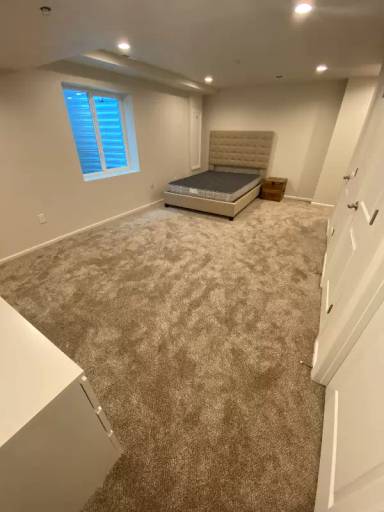 Main picture of 311 Zeppelin Way
