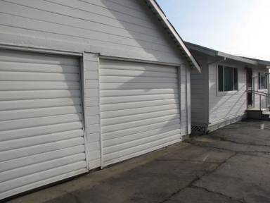 Main picture of 15573 E Milton Rd