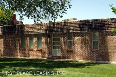Main picture of 1407 Colonial Pkwy