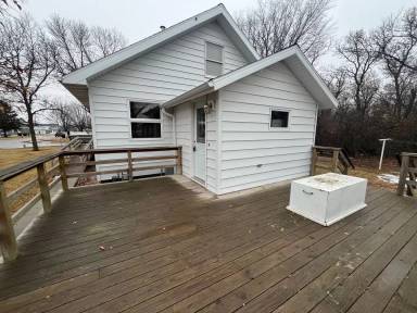 Main picture of 120 19th St NE