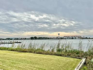 Main picture of Fountainhead Condominiums