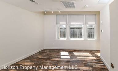 Main picture of 8 E Fayette St