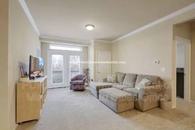 Main picture of 13580 Technology Dr