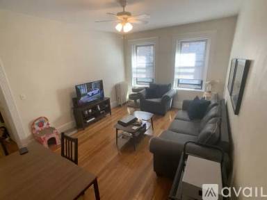 Main picture of 1318 Commonwealth Ave