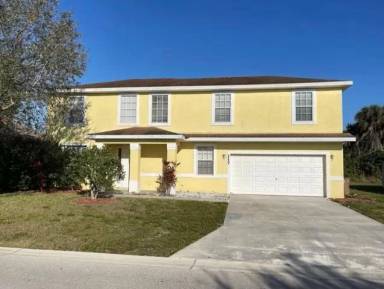 Main picture of 117 Shadow Lakes Dr