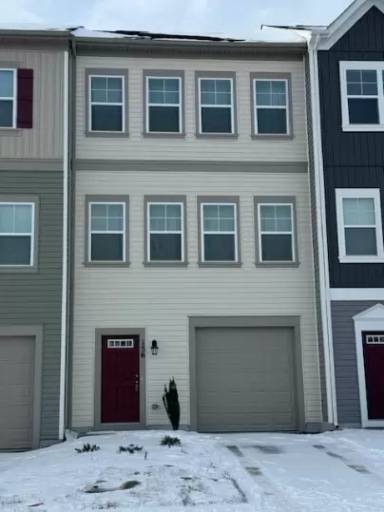 Main picture of 156 Heyford Dr