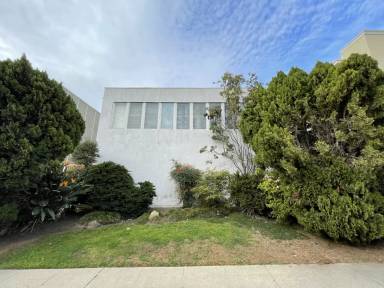 Main picture of 1827 Parnell Ave