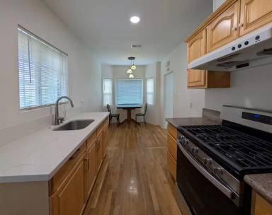 Main picture of 409 N Monterey St