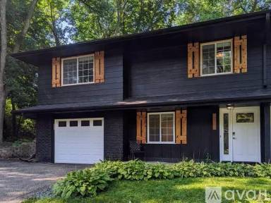 Main picture of 5462 Mallard Ln