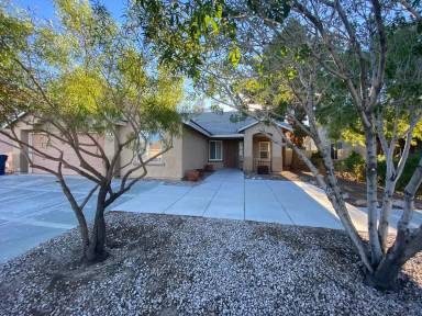 Main picture of 5535 Great Divide St