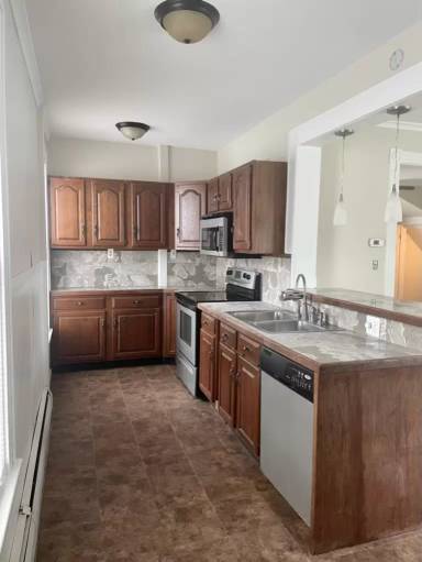 Main picture of 26 Storrie St