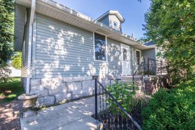 Main picture of 209 N Madison St