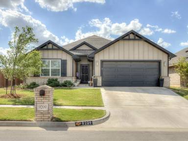 Main picture of 9209 Anaum Ln