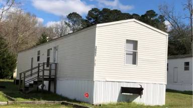 Main picture of 3065 Holly Dr