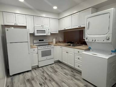 Main picture of 1526 S Columbus Blvd