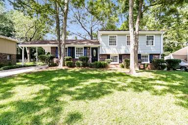 Main picture of 5749 Wesson Dr