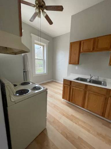 Main picture of 802 Montague Rd