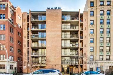 Main picture of 651 W Sheridan Rd