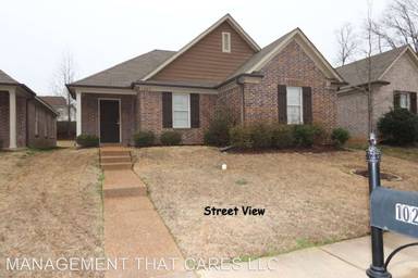 Main picture of 1013 Crayton Ridge Dr