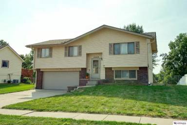 Main picture of 14609 Margo St