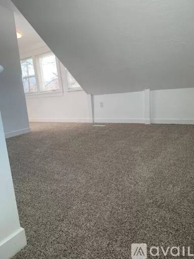 Main picture of 1150 S 400 E