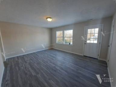 Main picture of 1326 N Prospect Ave