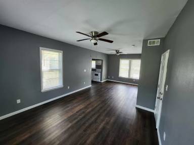 Main picture of Quest - 2405 Laurel Avenue - 4