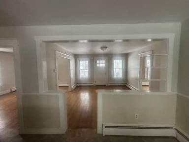 Main picture of 134 Silver St