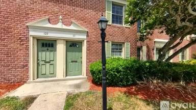 Main picture of 111 Georgetown Dr