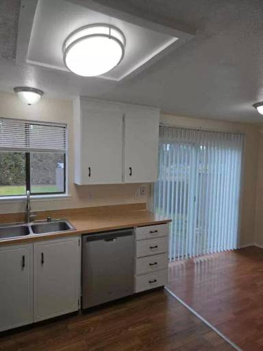 Main picture of 22404 40th Ave E