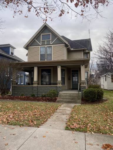 Main picture of 806 Columbia Ave