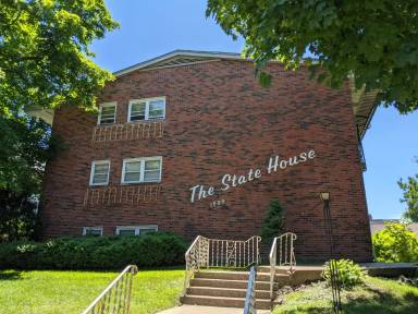 Main picture of 1609 E State St