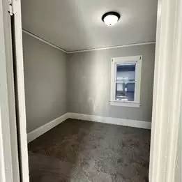 Main picture of 3151 N 41st St