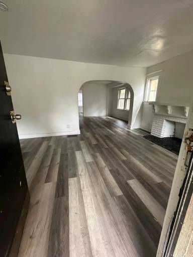 Main picture of 4221 Chestnut Ave