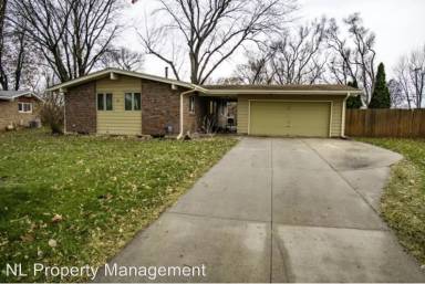 Main picture of 2806 N 97th Ave