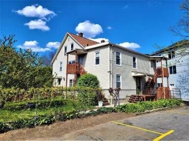 Main picture of 170 Washington St